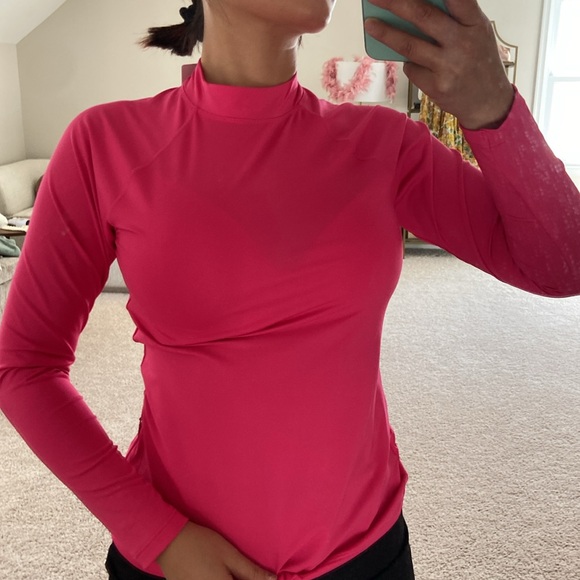 Athleta swim rashguard . S - Picture 13 of 13